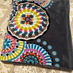 Vera Bradley Gray and White Casual Bedding Blanket and Throw